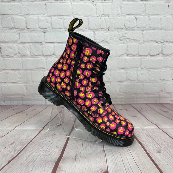 Dr.Martens 1460 Pink Leopard Hydro Leather Lace Up Boots Girls Youth Size 3 - Picture 2 of 11